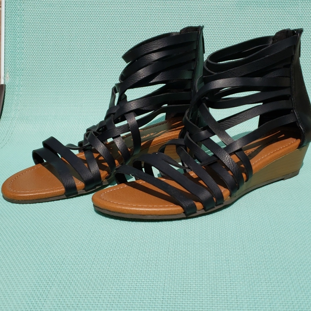 American eagle gladiator sandals
